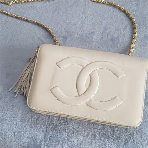 victory hook pk 3940 louis vuitton|I have a Chanel bag in excellent condition. Victory Hook 3940 am .